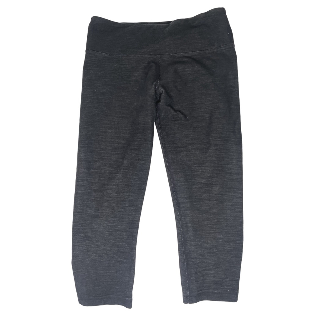 Women's Lululemon Athletica Size 4 Black Cropped Leggings